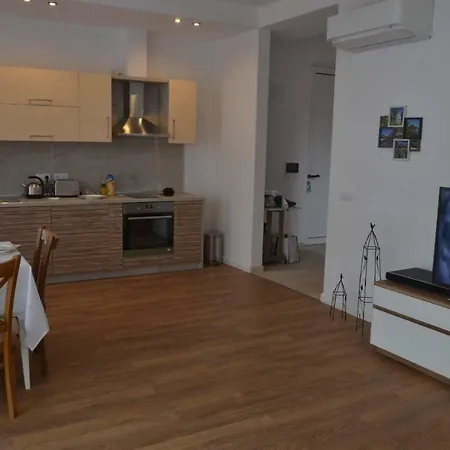 Cozy,luxurious And Spacious On The Black Sea