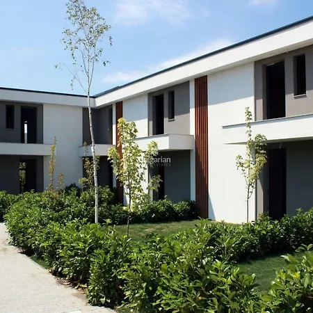 Cozy,luxurious And Spacious On The Black Sea فيلة Lŭka